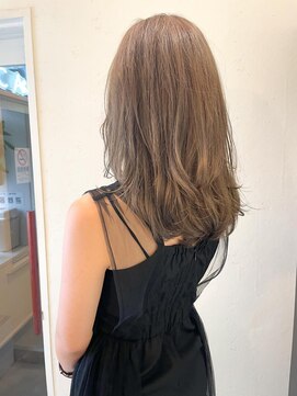 セルカ 新宿(CERCA) 透明感ベージュカラー［CERCA新宿/新宿西口］