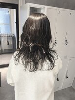 モク(mok)&nbsp;可愛いウルフスタイル