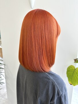 イト(ito.) ビビッドオレンジロブ_レイヤーカット_デザインカラー