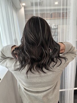 カラ 京都河原町(Kala) ハイライトバレイヤージュダブルカラーケアブリーチ20代30代