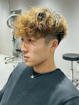 テクト バイアッシュ 吉祥寺店(Tect by Ash) スペインカールブリーチパーマスパイラルパーマツーブロック