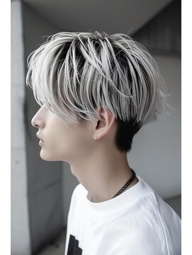 ロム 札幌大通(LOM) ホワイトシャドウルーツ【札幌】