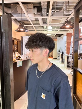メンズサロンバムオム 名古屋栄店(MEN’S SALON BAMM HOMME) 波巻きパーマ