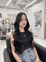 ハピネス 梅田茶屋町店(HAPPINESS) ダークグレージュ オルチャンレイヤー レイヤーロング 艶髪