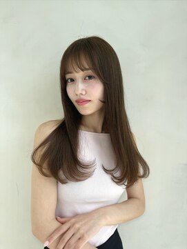 ザック ヴィ(ZACC  vie) レイヤーカット ロング グレージュ 10トーン ワンカール