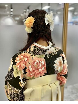 ギッシュ イオン小牧店(guiches) 【卒業式ヘアセット】ハーフアップ