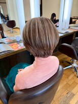 ヴァンカウンシル 一宮店(VAN COUNCIL) 暗く見えないおしゃれな白髪ぼかしハイライト/大人女性艶髪