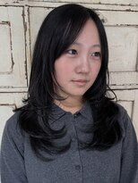ロリム(RorriM)&nbsp;レイヤーカット ロングレイヤー ハッシュカット 暗めカラー 艶髪