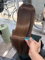 クプラ(Qpula)&nbsp;【qpula 城慎太郎】髪質改善縮毛矯正ブリーチなし透明感ベージュ