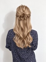 カスミ 霞(KASUMI)&nbsp;ヘアセット～ハーフアップ～ Hair Set ～ Half-Up ～