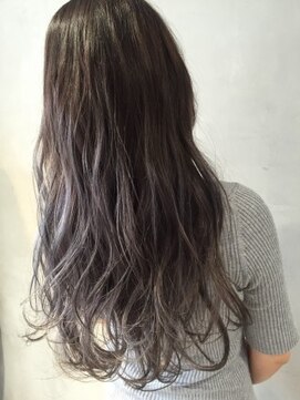 ジーナ(XENA) ダークグレージュ