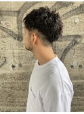 ツイストスパイラルパーマ×ツーブロックフェードショート