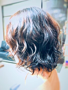 キャン 温品店(CAN) 【CAN】大人女子に大人気! ショートボブ×ゆるふわウエーブ
