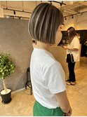相性◎compact short bob × highlight_natural white beige_