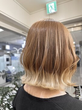 エレノア 梅田 大阪駅前第4ビル店(Eleanor) デザインカラー