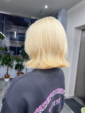 コード 四条河原町駅店(CHORD) ハイトーンボブ/抜きっぱなしブロンド/京都三条河原町/髪質改善