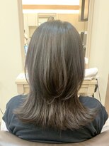 アルターリール(aL ter Rire)&nbsp;デザインカラー/レイヤーカット/ウェットヘア/福原遼華