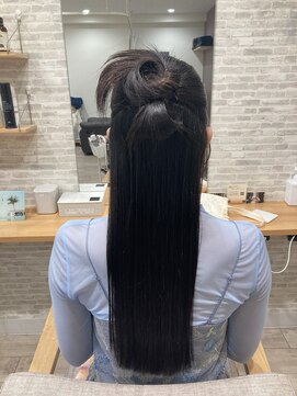 ジプソリー(Gypsoly) カチモリハーフアップ