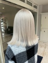 ソル(SOL)&nbsp;エフェクトブリーチで作る！ホワイトカラー