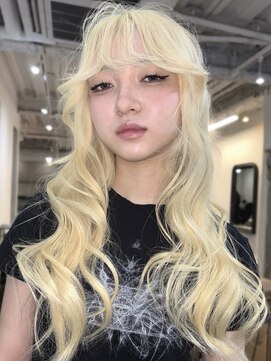 ユーリカ(Eurica) 抜きっぱなしブロンド/ブリーチリタッチ/心斎橋美容室/Eurica