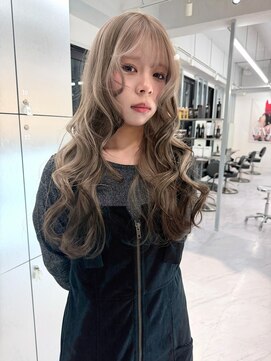 ヴィヴィー 福岡天神店(VIVIE) ミルクティーベージュ/デザインカラー