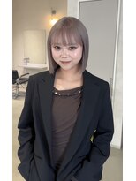 トラップヘアー&nbsp;ブリーチで作る透明感ハイトーンボブ