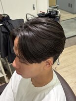 エクシア 西梅田店(EXCIA)&nbsp;曲がる縮毛矯正xセンターパート