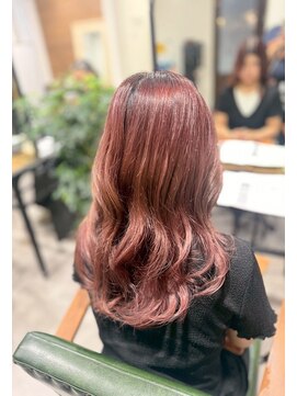 シャルムバイルーチェココ(CHARME by Lu'ce coco) 艶感レッド×ゆるふわウェーブアプリコットオレンジ