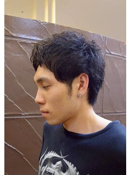プラザサロン 辰巳台店 大人メンズ黒髪束感ショート