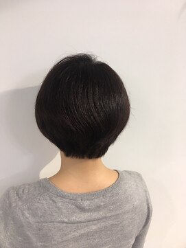 パティオン(PATIONN) お子様のいるお母さまにも人気の朝楽えりあしメリハリショート