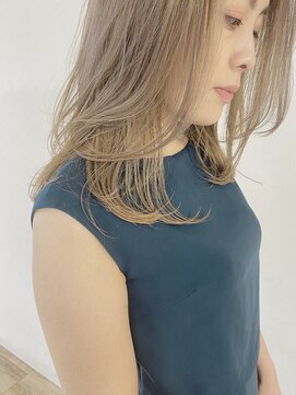 リアン(Lien) ミディアムレイヤー/MARINA