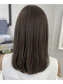 大人かわいい暗髪透明感オリーブグレージュロブ