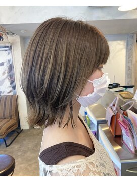 ヘアスタジオニコ(hair studio nico...) オリーブベージュ