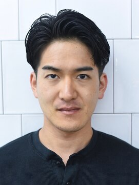 メリケンバーバーショップ コウベ(MERICAN BARBERSHOP KOBE) スーツ短髪ツーブロック束感モテる黒髪シークレットパーマ流行o2