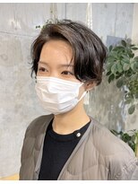 マノハル(MANOHARU)&nbsp;かきあげ前髪　ハンサムショート　生えぐせ補正ゆるパーマ