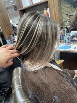 ラフ(LAFF)&nbsp;#黒髪#ボブルフ#ネビージュ#小顔#ワンレン