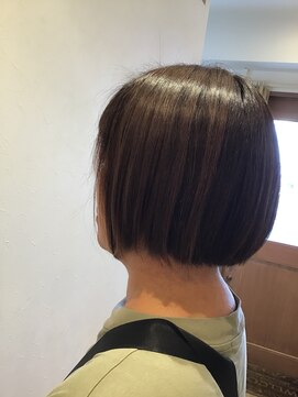ヘア アンド フェイス トコ(Hair&Face toco) 前下がりボブ