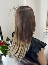 《stylist えにし》 「透明感カラー×ハリスノフ」で大人可愛いを作りませんか＊アイリストもしています