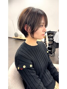 ルアン 上通り(ruen) 大人くびれショート 前髪長め 熊本 ruen 山田大貴