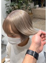 スタン 渋谷(Stam)&nbsp;ミルクティーベージュバングカットケアブリーチハイトーン渋谷駅