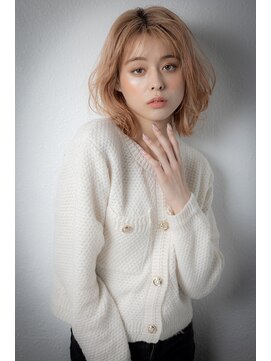 モッズヘア 越谷(mod's hair) 透明感ハイトーンカラー外ハネミディアムウルフy越谷20代30代