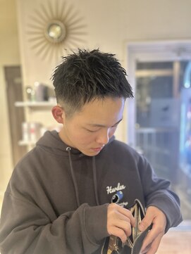 フラミンゴバイカーニバル 江古田(Flamingo by carnival) 《 mina 》スパイキーショート