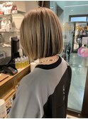 大人可愛い20代30代40代黒髪前下がりショートボブ丸みショート◎