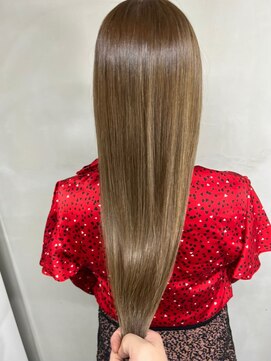 ジーナ 船橋(Zina) 髪質改善＊ロングレイヤーグレーベージュ＊美髪【Zina船橋】