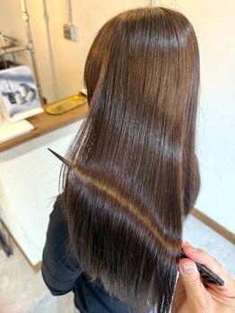 ヘアーサロン ジュエール(jyue-ru)の写真/髪のお悩み解決◎《jyue-ru》のダメージレスケアで、毛先までなめらか＆潤いあふれる艶髪を手に入れて☆