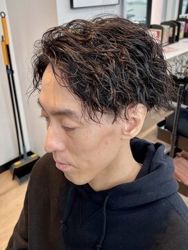 ウェイビーエフティフィフス 横浜西口(WAVEY ft.fifth) 横浜ツイストスパイラルパーマツイスパツイストパーママッシュ◆