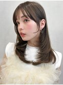 くびれヘアハイライトカラー似合わせカットエアリーカール