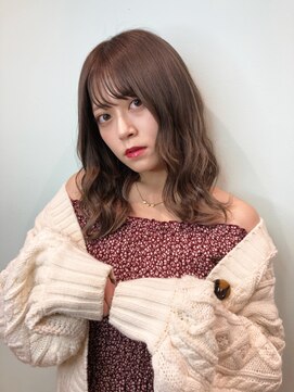 カルフール ロハス 草加東口店(Carrefour LOHAS) ブラウン・ミディアムヘア・韓国風・透明感・エフォートレスヘア