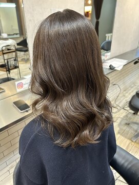 キャメル(Camel) くすみオリーブベージュ