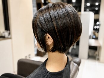 メラク(Merak)の写真/高技術なカットで、乾かすだけでまとまるショートボブを創ります!似合わせカットもお任せください◎